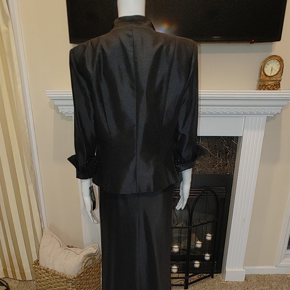 CACHET BLACK SHANTUNG 2 PC. DRESS W/ JACKET 8 - Picture 5 of 11